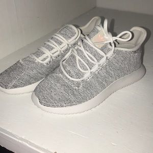 ADIDAS TUBULAR SHADOW